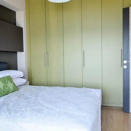 Sunny Spot Apartment *
